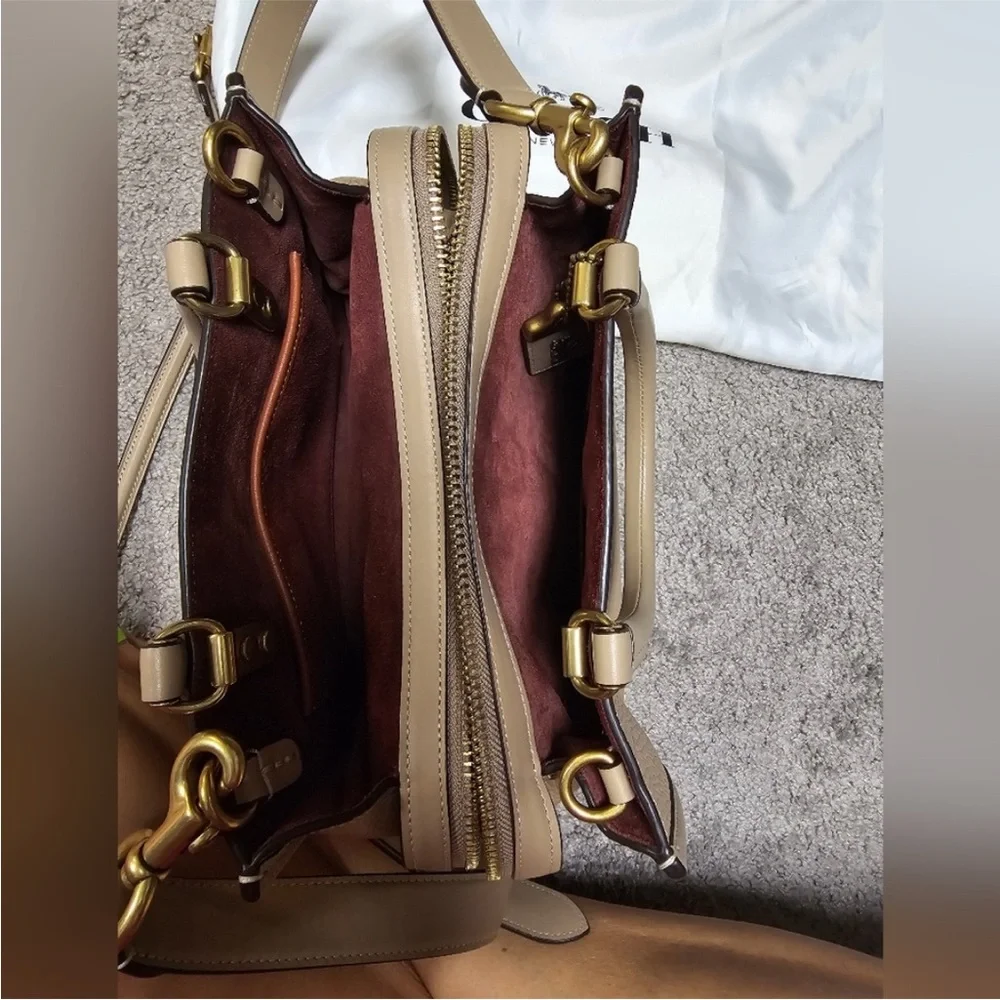 Rare taupe Coach rogue 25 - Picture 10 of 10